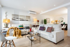 Plaza España, acogedor apartamento con patio by OUTIN